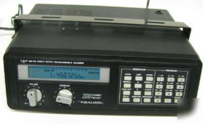 Realistic pro-2021 200 channel police fire ham scanner