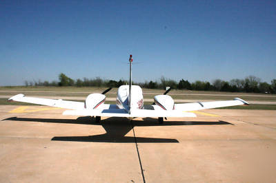 1966 piper pa-30 twin comanche airplane 