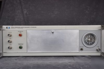 Hp 5065A rubidium freq. standard w/ patek-philipp clock