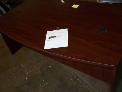 Mahogany oval office desk by basyx 