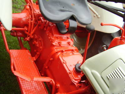 New ford farm tractor 8N 1952 paint all good tires