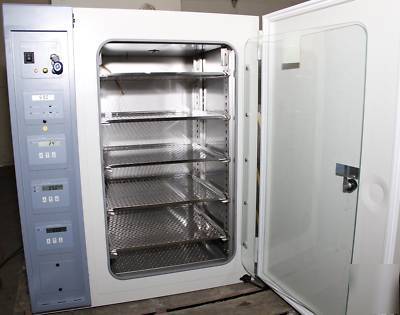 Thermo forma 3860 CO2 ir incubator infrared steri cult 