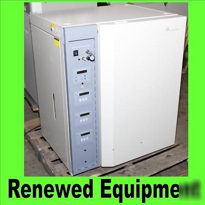 Thermo forma 3860 CO2 ir incubator infrared steri cult 