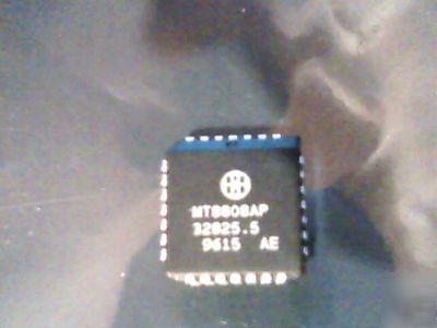 8 x 8 analog switch array iso-cmos MT8808AP/4.5V-13.2V