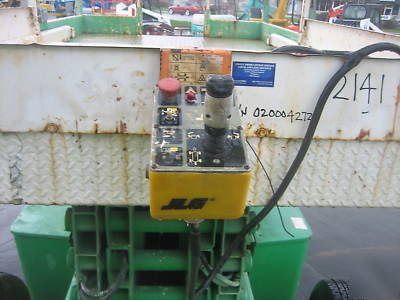 2000 jlg 3369 scissor lift 39' work hgt,rough terrain