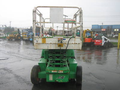 2000 jlg 3369 scissor lift 39' work hgt,rough terrain