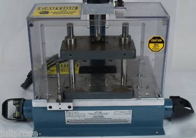 Janesville pneumatic assembly press a-3066-a 528LBS.