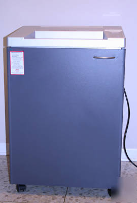 Sem 3140P large high security shredder