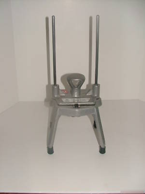 Six 6 section prince castle wedge witch slicer 