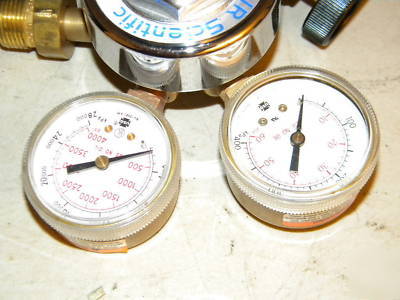 Vwr heavy-duty single-stage gas REGULATOR55850-206 he