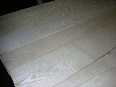 White ash lumber 20BF kd 15/16 s&b 5'l> S2S skip planed