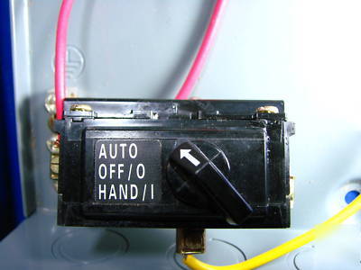 New square d starter enclosure 60A w/transformer 815E