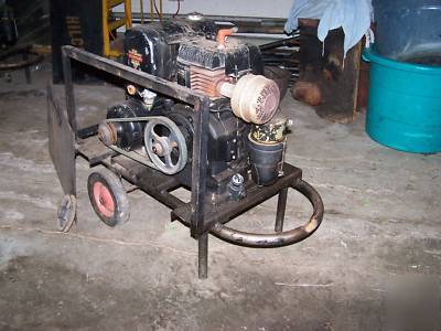 Clinton gas engine generator