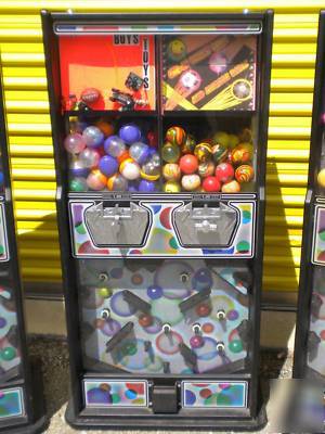 Five(5) vending machines bouncing balls toy 2