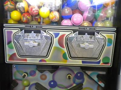 Five(5) vending machines bouncing balls toy 2