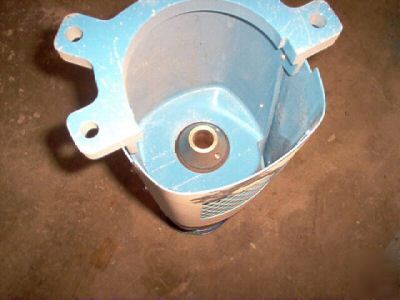 New 1.5 hp chemineer 30 dtn mixer, sealed tank model 