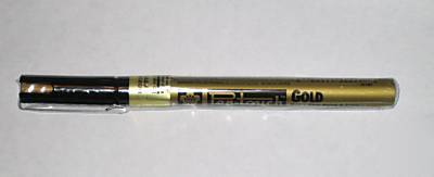 2 sakura pen-touch gold markers pen x fine point .7 mm