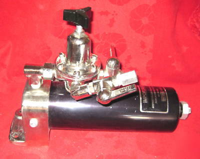 Binks 86-948 paint spraying extractor / regulator 