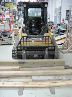 04 cat caterpillar skid steer 247B ****** low 735 hours