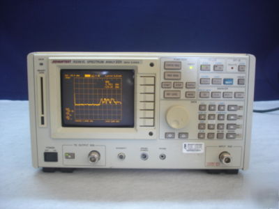 Advantest R3361C spectrum analyzer 9KHZ-2.6GHZ w/opt 81