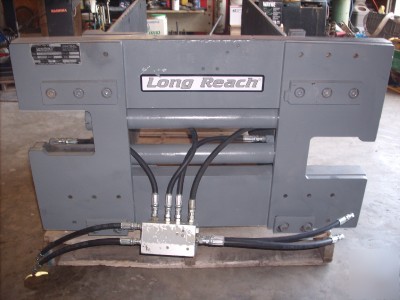 Long reach forklift attachment:aluminum gripper/clamper