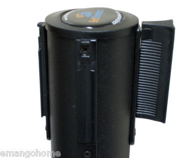 4 blak posts retractable belt crowd control stanchions 