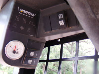 Caterpillar 252B skid steer bobcat loader 262B cat 252