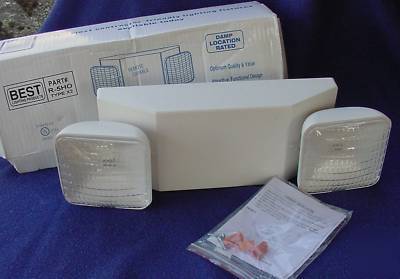 Best emergency lighting battery powered 6 v 10.8 watt