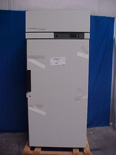 Fisher gp laboratory refrigerator 30 cu. ft. +1 to 8C