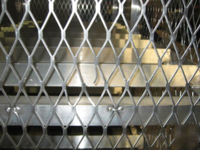 Just rite 23005 horizontal propane cylinder locker