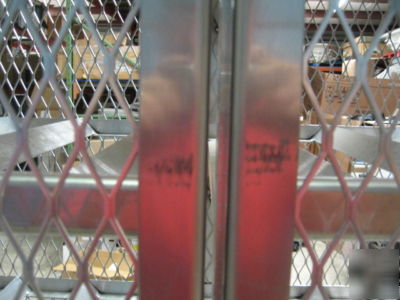 Just rite 23005 horizontal propane cylinder locker