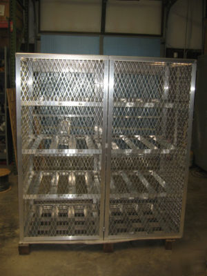 Just rite 23005 horizontal propane cylinder locker