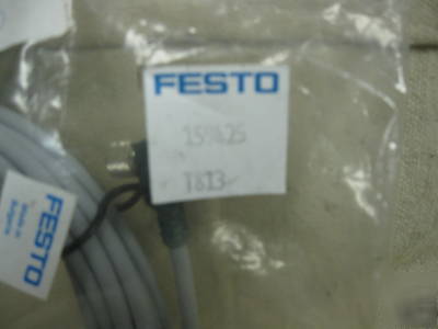 New 159425 festo elbow type 2.5MM cable 4 available