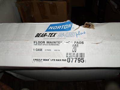 2 cases norton floor maintenance pads 20