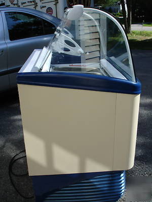 Isa samoa gelato ice cream cabinet 4+4