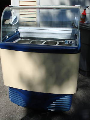 Isa samoa gelato ice cream cabinet 4+4