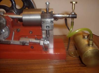 Maverick - hit & miss model engine designed by duclos 