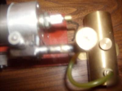 Maverick - hit & miss model engine designed by duclos 