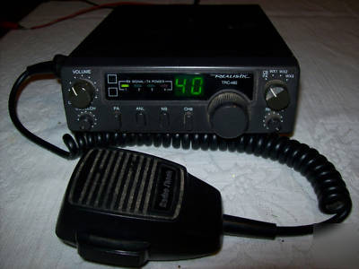 Realistic trc-482 weather cb radio and cobra antenna