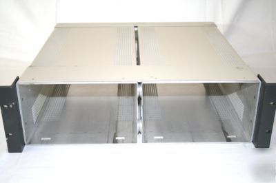 Tektronix 1700 series dual rackmount scope shell