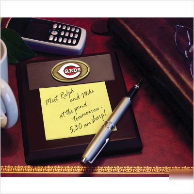 The memory company cincinnati reds memo pad holder