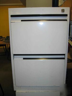 1X small, white office cabinet filing 2 drawers