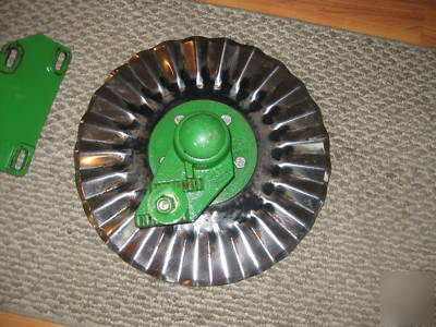 24 john deere fluted coulter row openers barely used 