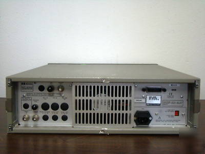 Hp agilent 83732B signal generator w/ 1E1/1E2/1E5/1E8
