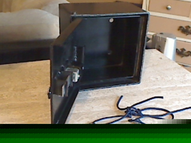 Black steel security magnetic key lock box 8