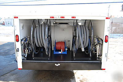 Pressure washer trailer, water recovery, recycling