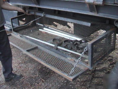 1982 gmc C30 dump truck