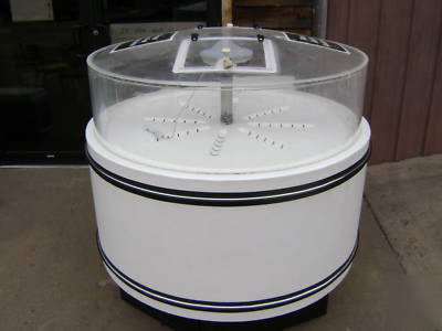 Marineland model lb-12 refrigerated crab + lobster tank