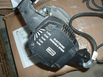 Porter-cable 7539 ,3-1/4 hp 5-speedmatic plunge router 