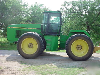 John deere 8760 tractor and ashland scraper